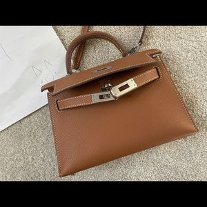 Reserved to @atrinak